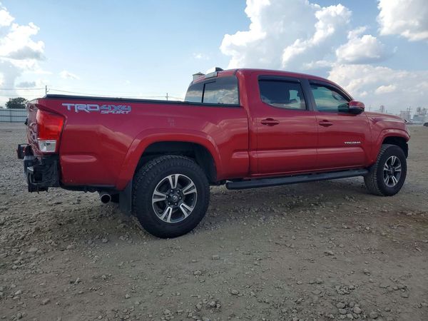 2017 TOYOTA TACOMA