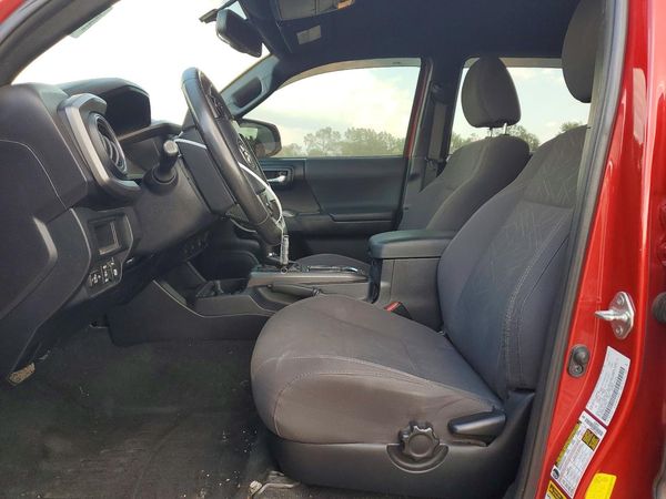 2017 TOYOTA TACOMA