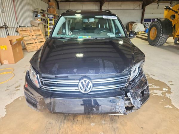 2017 VOLKSWAGEN TIGUAN — DIRF