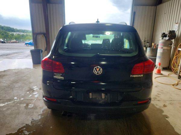 2017 VOLKSWAGEN TIGUAN — DIRR