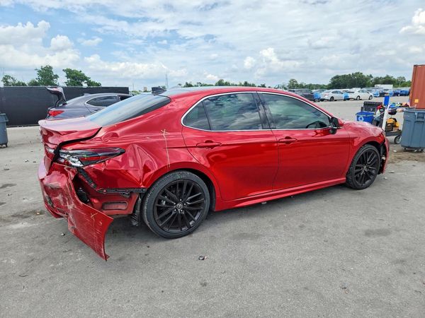 2022 TOYOTA CAMRY