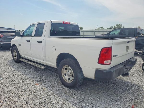 2018 RAM 1500 ST