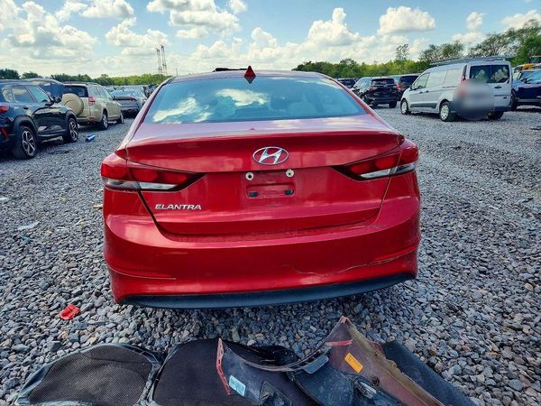 2018 HYUNDAI ELANTRA