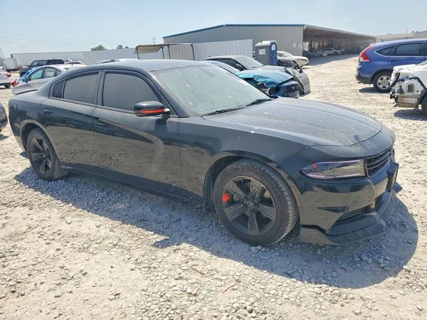 2017 DODGE CHARGER SE