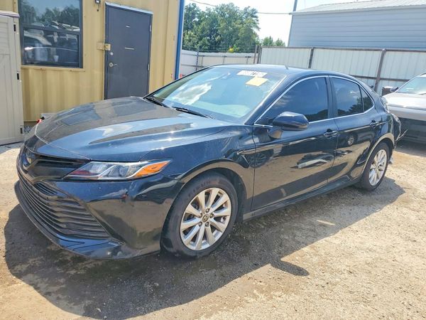 2020 TOYOTA CAMRY — DSFA — Front 3/4