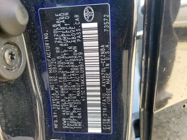 2020 TOYOTA CAMRY LE — VINS