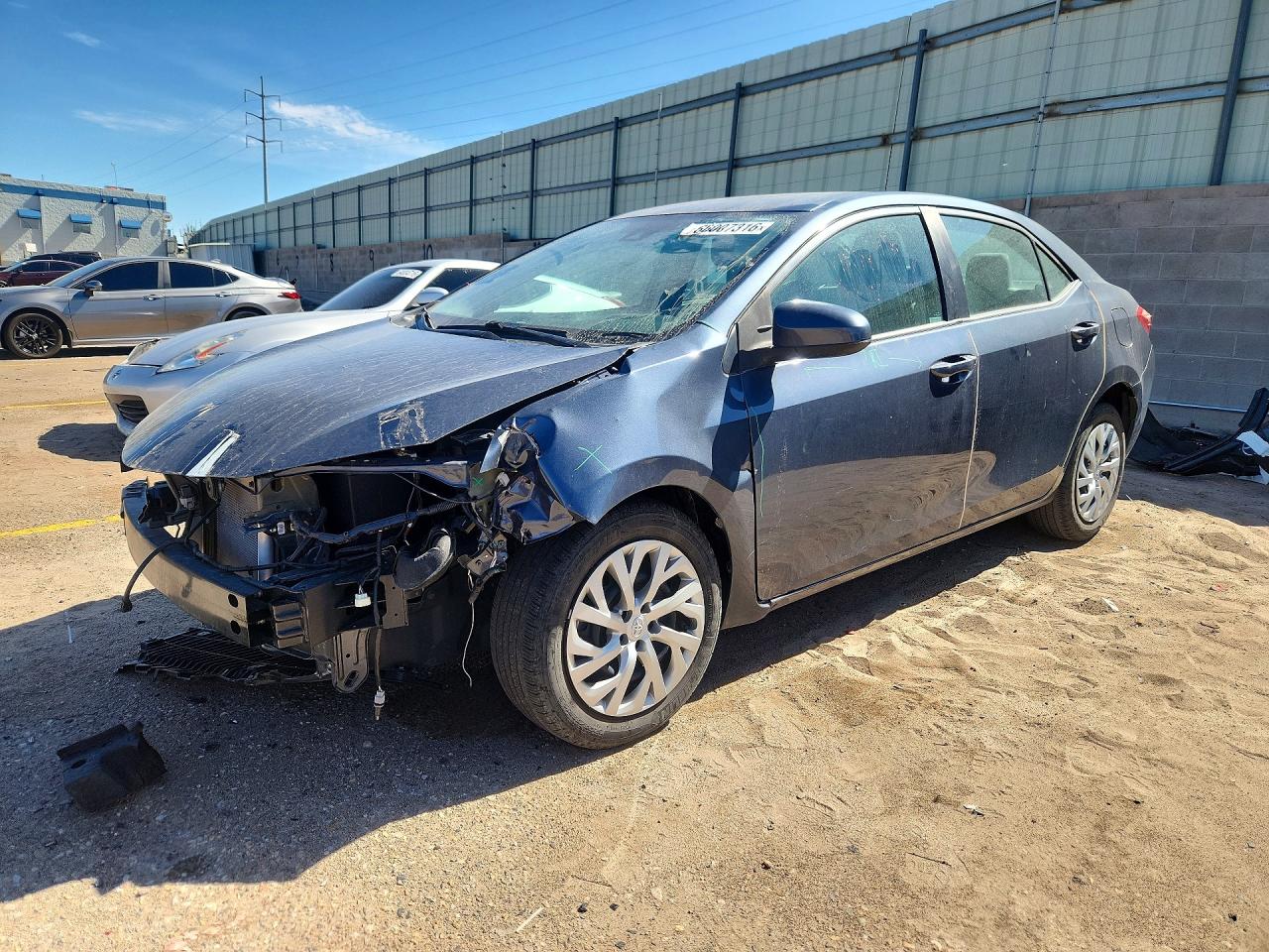 2018 TOYOTA COROLLA L/LE/SE/XLE/XSE — Front 3/4