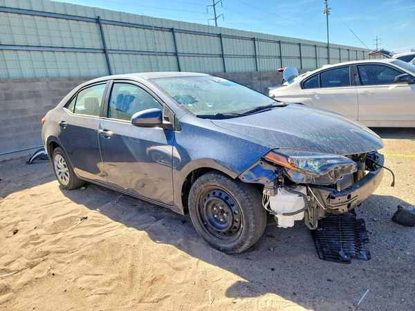 2018 TOYOTA COROLLA L/LE/SE/XLE/XSE — Passenger 3/4