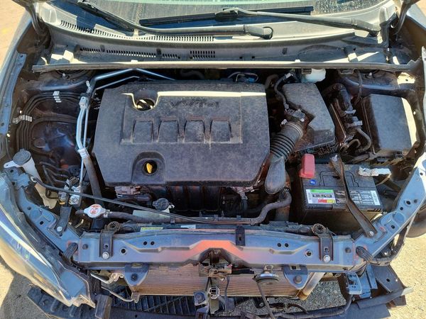 2018 TOYOTA COROLLA L/LE/SE/XLE/XSE — Engine bay