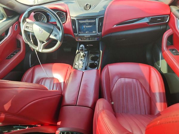 2018 MASERATI LEVANTE Luxury — CKPT