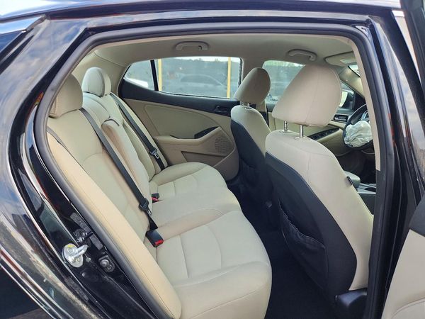 2014 KIA OPTIMA 2.4 LX STD/Conv