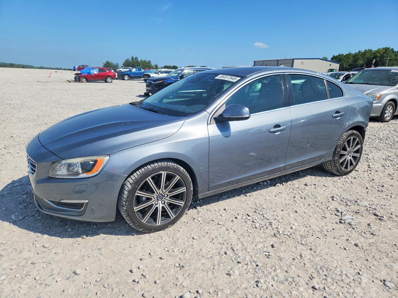 2017 VOLVO S60