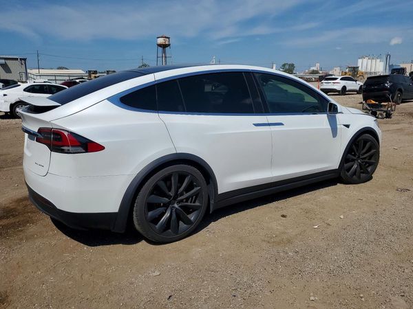 2020 TESLA MODEL X