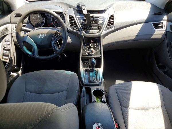 2014 HYUNDAI ELANTRA