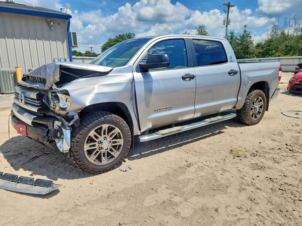 2016 TOYOTA TUNDRA