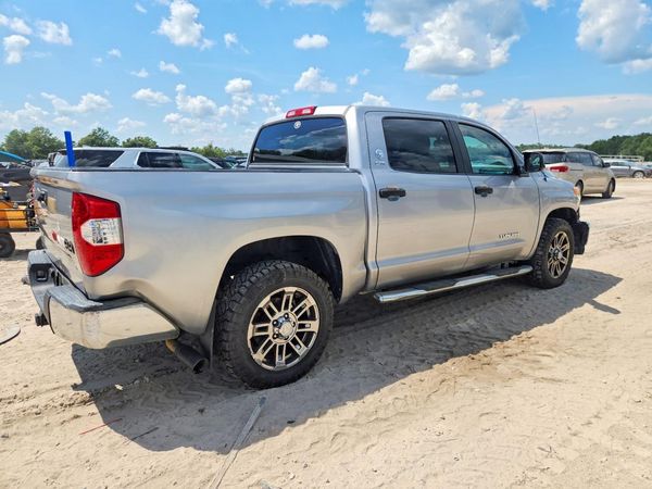 2016 TOYOTA TUNDRA SR5