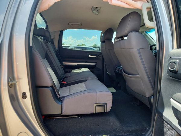 2016 TOYOTA TUNDRA SR5
