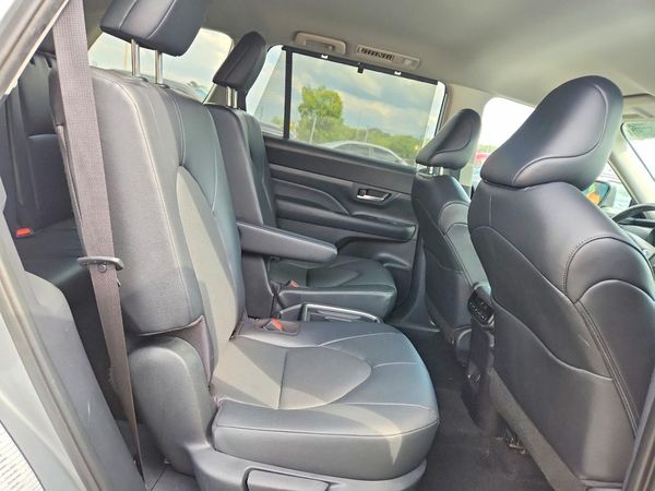 2025 TOYOTA GRAND HIGHLANDER
