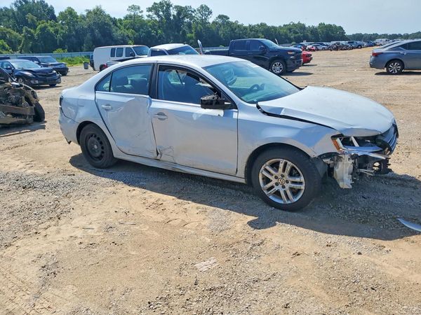 2017 VOLKSWAGEN JETTA