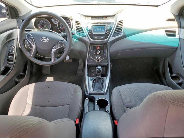 2016 HYUNDAI ELANTRA