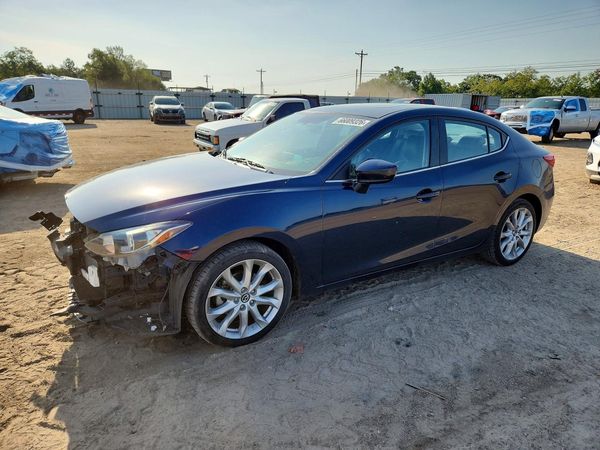 2015 MAZDA 3