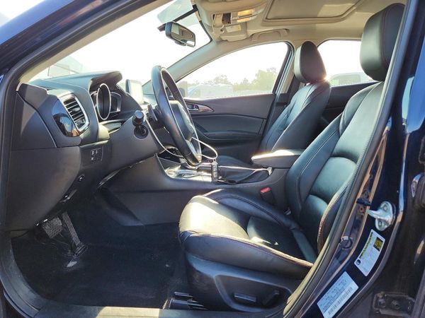 2015 MAZDA 3