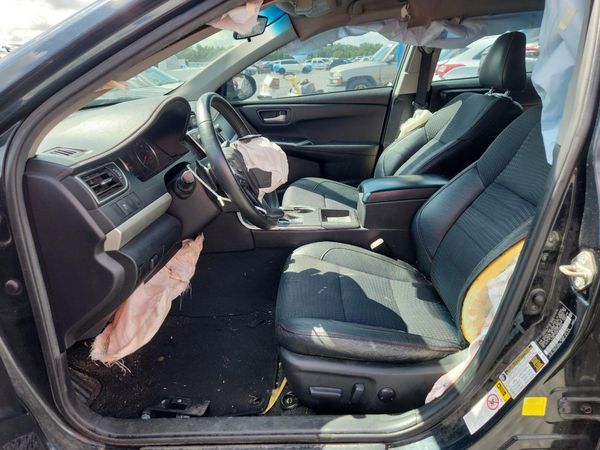 2015 TOYOTA CAMRY