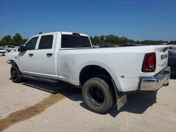 2026 RAM 3500 Tradesman — DSRA