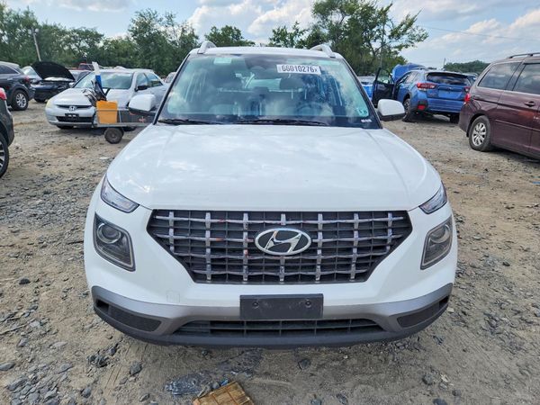 2025 HYUNDAI VENUE SEL, Limited