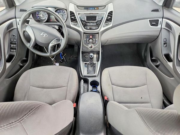 2016 HYUNDAI ELANTRA