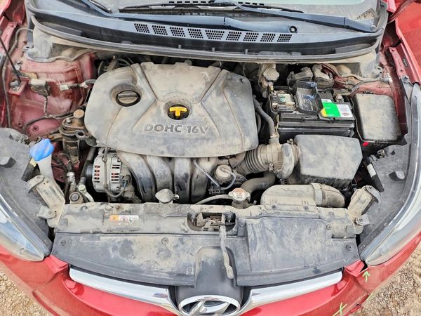 2016 HYUNDAI ELANTRA
