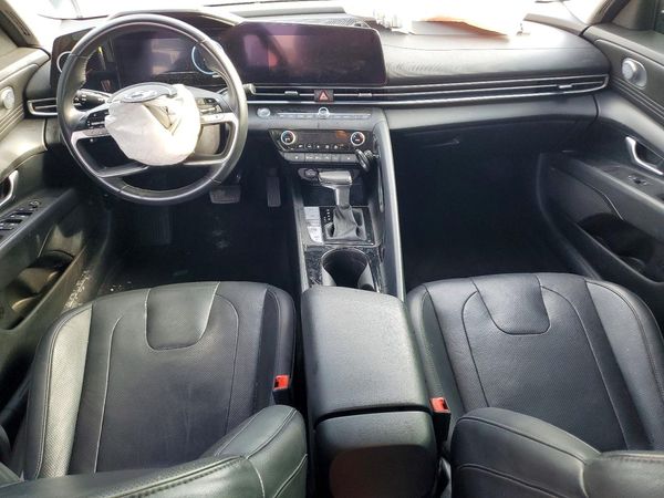2022 HYUNDAI ELANTRA Limited — CKPT