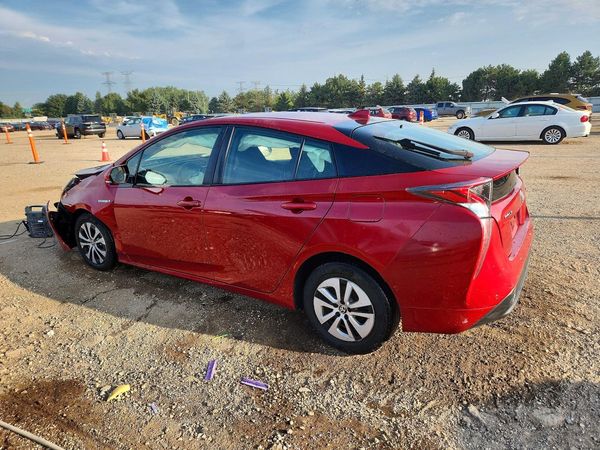 2017 TOYOTA PRIUS