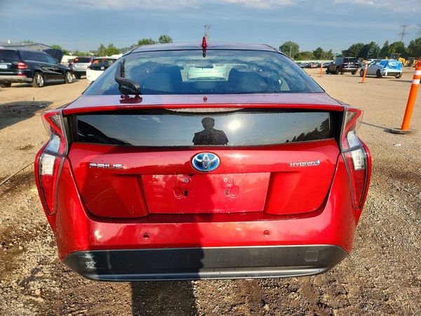 2017 TOYOTA PRIUS