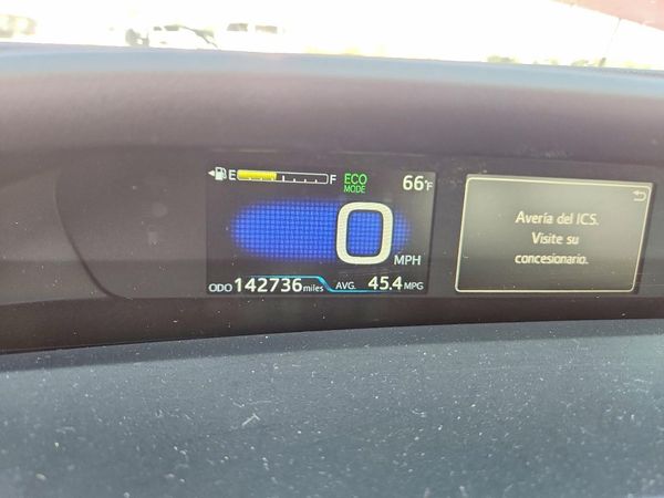 2017 TOYOTA PRIUS