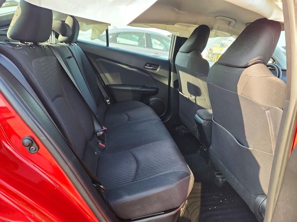 2017 TOYOTA PRIUS
