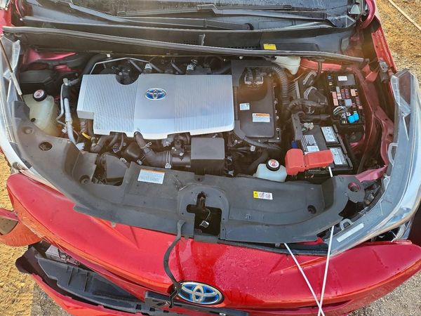 2017 TOYOTA PRIUS