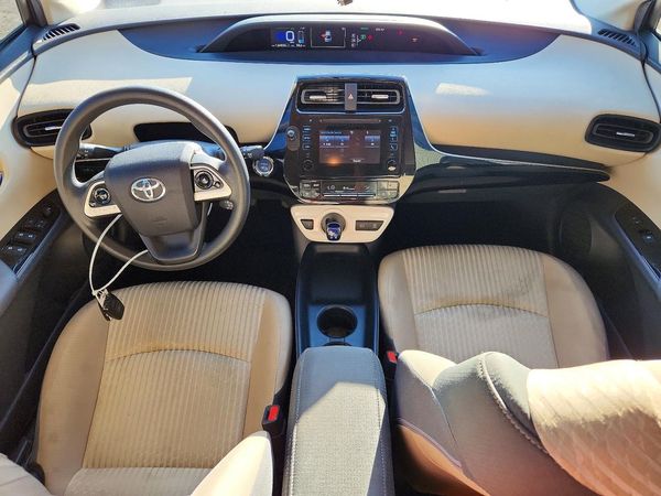 2016 TOYOTA PRIUS One/Two