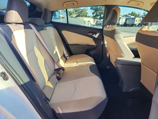 2016 TOYOTA PRIUS One/Two