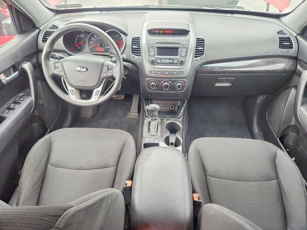 2015 KIA SORENTO GL