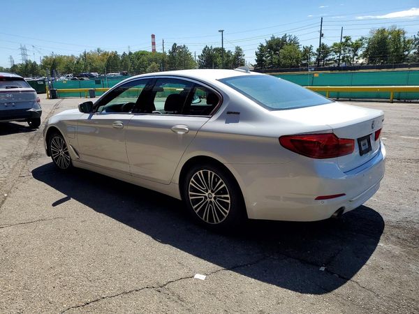 2019 BMW 530XE