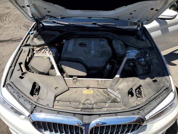 2019 BMW 530XE