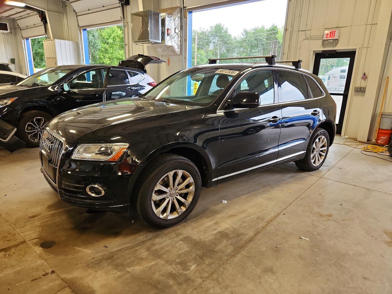 2016 AUDI Q5 quattro Premium Plus