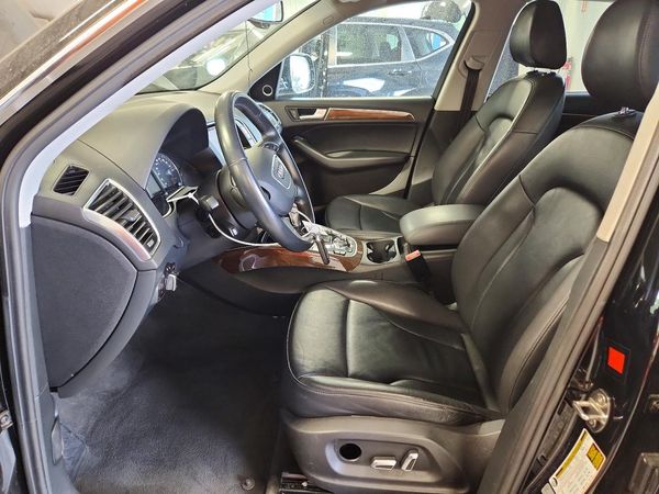 2016 AUDI Q5 quattro Premium Plus