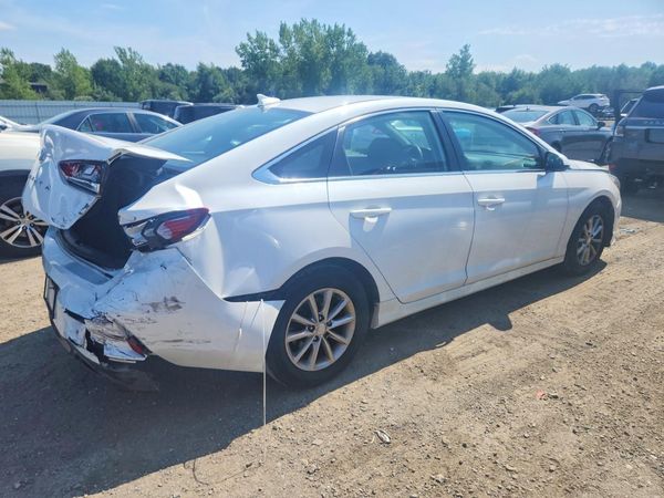 2018 HYUNDAI SONATA SE, Eco