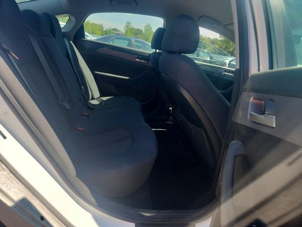 2018 HYUNDAI SONATA SE, Eco