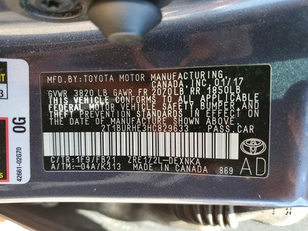 2017 TOYOTA COROLLA