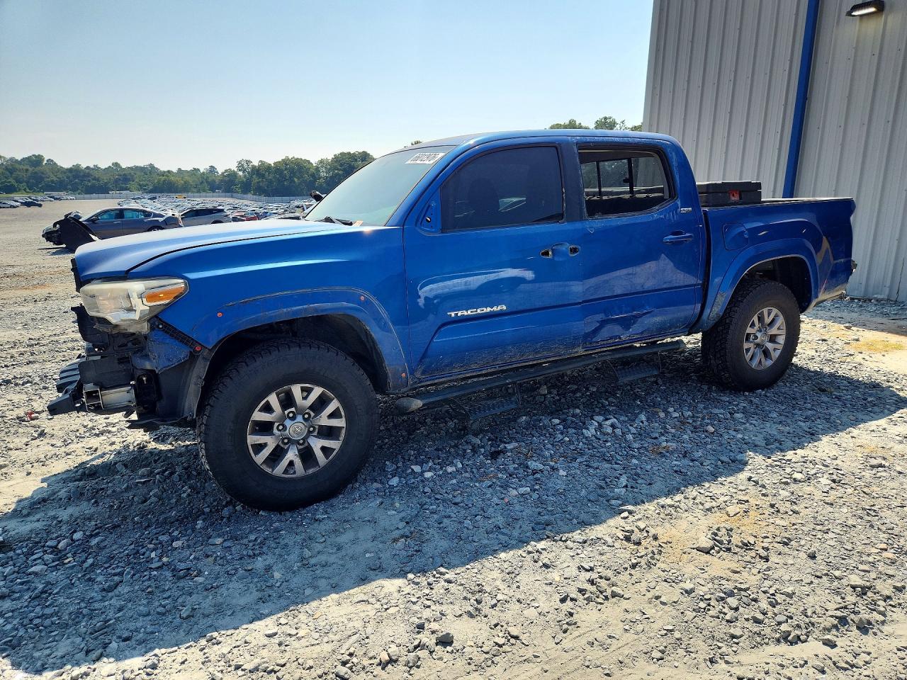 2017 TOYOTA TACOMA