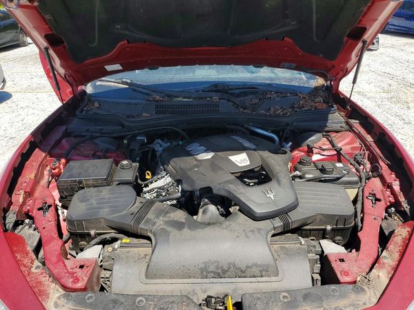 2015 MASERATI ALL OTHER — Engine bay