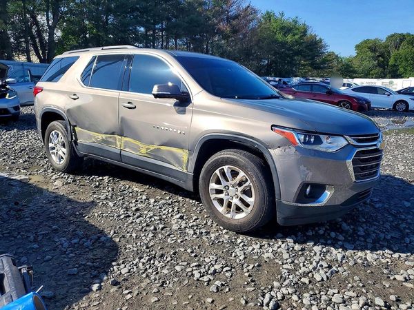 2019 CHEVROLET TRAVERSE LT